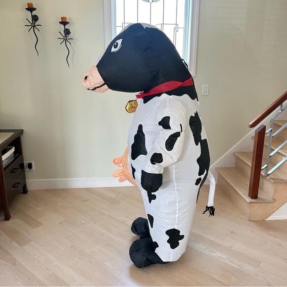 Inflatable Cow Costume - Picture 2 of 9